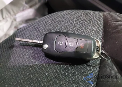 2025 Ford Maverick Xl z USA, uszkodzony, nr VIN 3FTTW8A33SRA05912